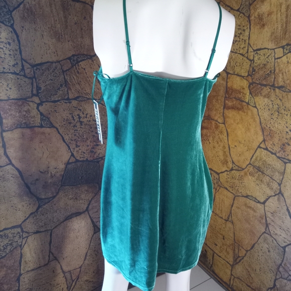 Design Lab Lord & Taylor Teal Velvet Dress - Picture 5 of 5